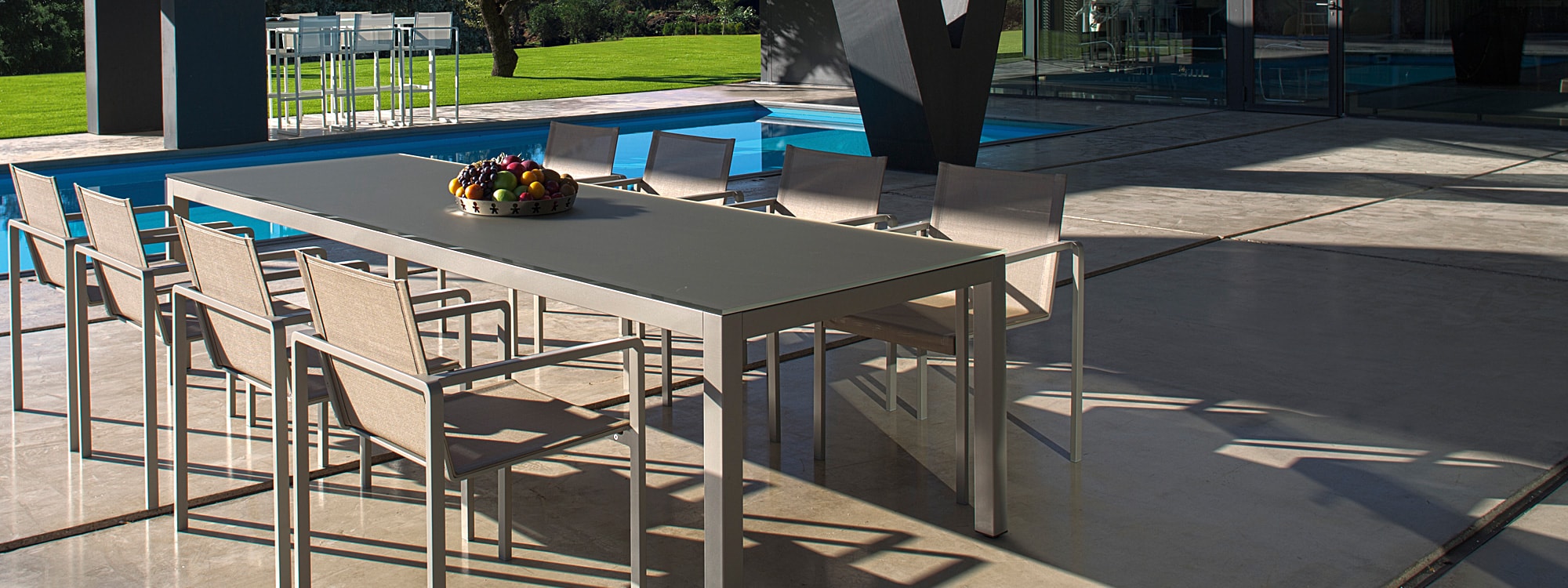Alura & Taboela modern garden dining furniture by Royal Botania outdoor furniture includes aluminium garden chair & high quality garden table