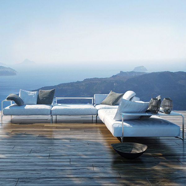 Sabal contemporary garden sofa is a luxury outdoor sofa in quality modern garden furniture materials by Coro Italian garden furniture company