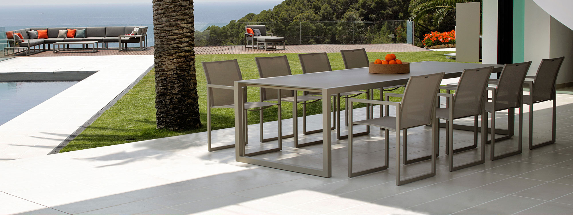 Image of sand coloured Ninix dining set by Royal Botania outdoor furniture