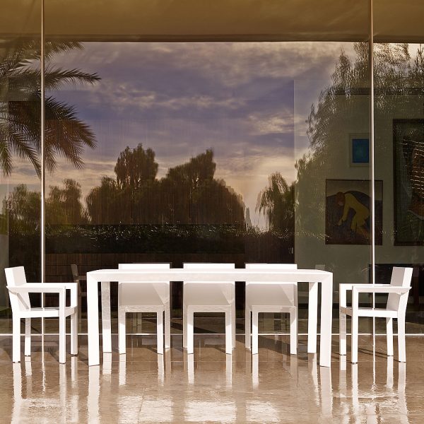 Image of Vondom Frame purist garden dining furniture by Ramon Esteve