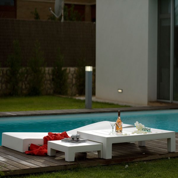 White Low Table & White JUT Modern GARDEN Furniture Sun Lounger Is A Minimalist SUNBED, LOW MAINTENANCE Sun Lounger, Hotel Sun Lounger By VONDOM Modern Contact Furniture.