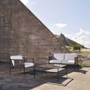 Antibes outdoor lounge set includes a garden easy chair