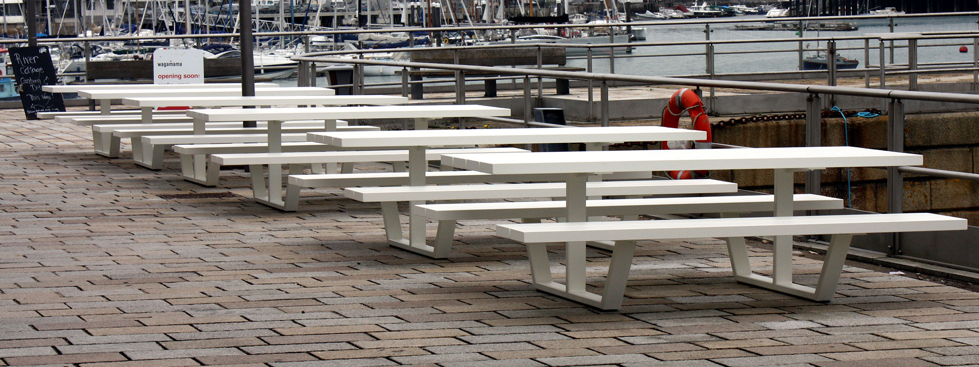 White Cassecroute MODERN Picnic Table & LUXURY PICNIC FURNITURE At Wagamama, Plymouth Historic Dockyard. SHORT Or LONG Picnic Table Sizes Up To 14m Made In High QUALITY Picnic Furniture Materials. Cassecroute DESIGNER Picnic FURNITURE Designed By Ronald Mattelé.