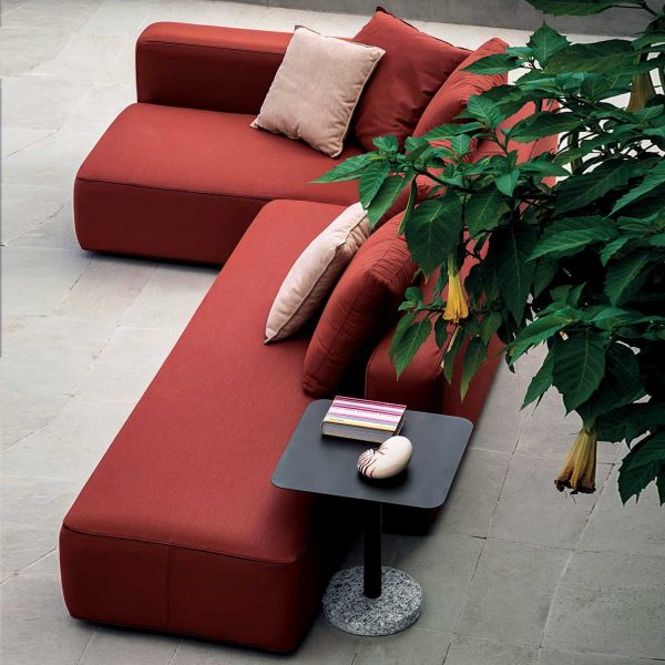 Image of birdseye view of Bergundy coloured Dandy exterior sofa and Bernardo modern side table