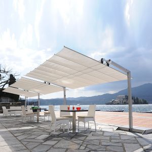 Flexy RETRACTABLE AWNING Is A FREESTANDING Sunshade Made In HIGH QUALITY Sun Awning MATERIALS By FIM Luxury SUN CANOPY Company, Italy.