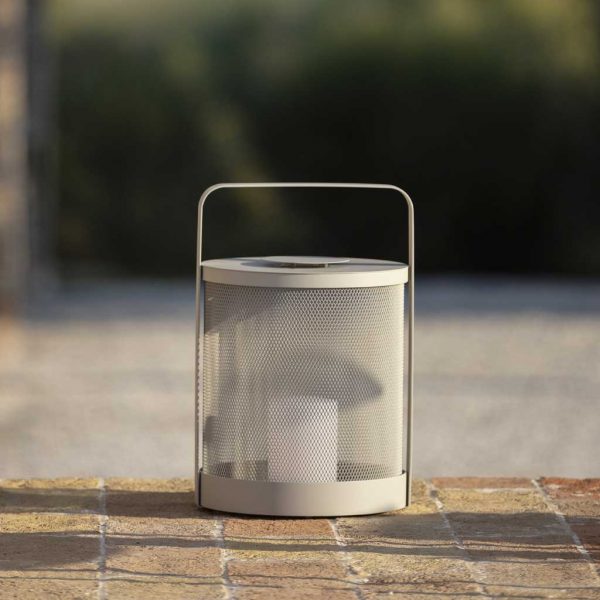 Image of Luci portable LED garden light on terrace