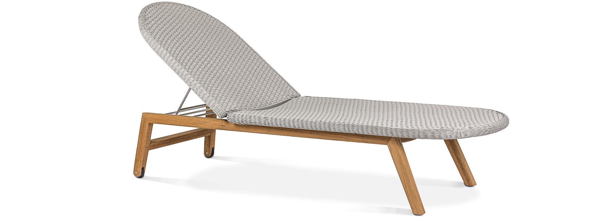 Studio image of FueraDentro Shell retro sun lounger with taupe batyline fibre seat and back and teak legs