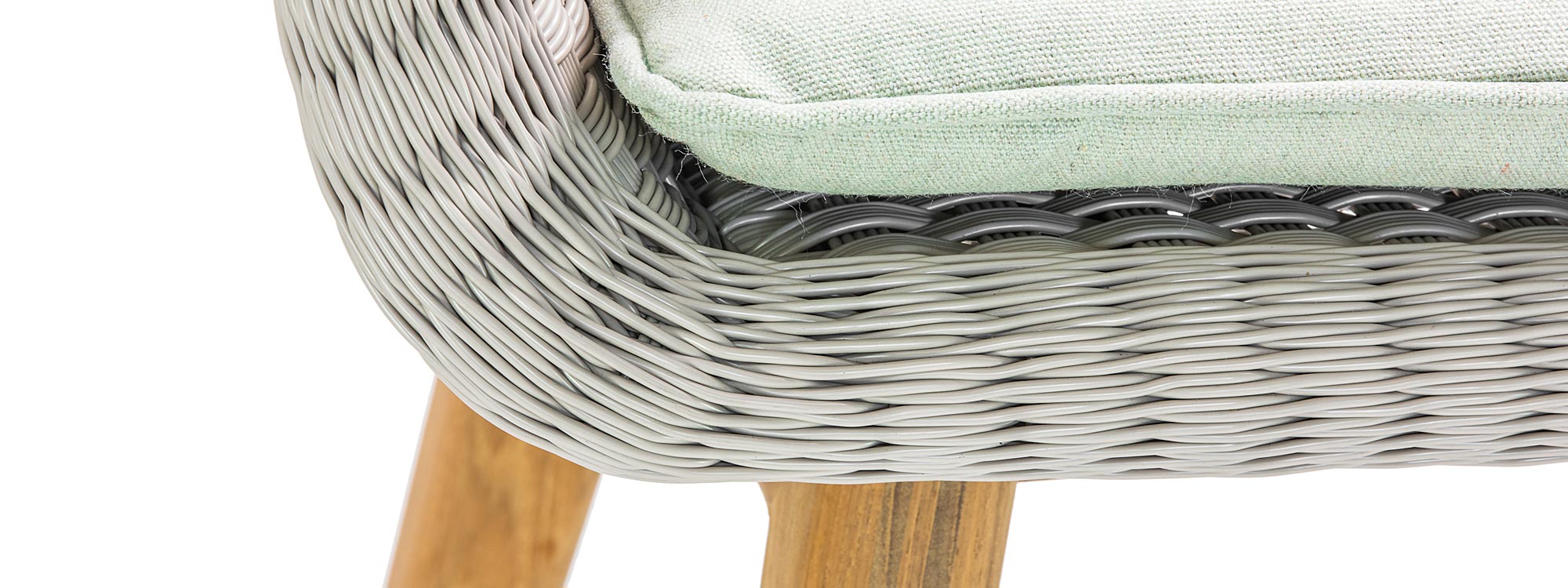 Image of detail of Shell garden chair's Batyline weave seat and teak legs by FueraDentro