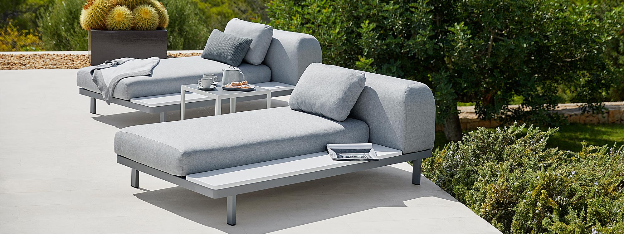 Space garden sofa can also be configured into single and twin outdoor daybeds.