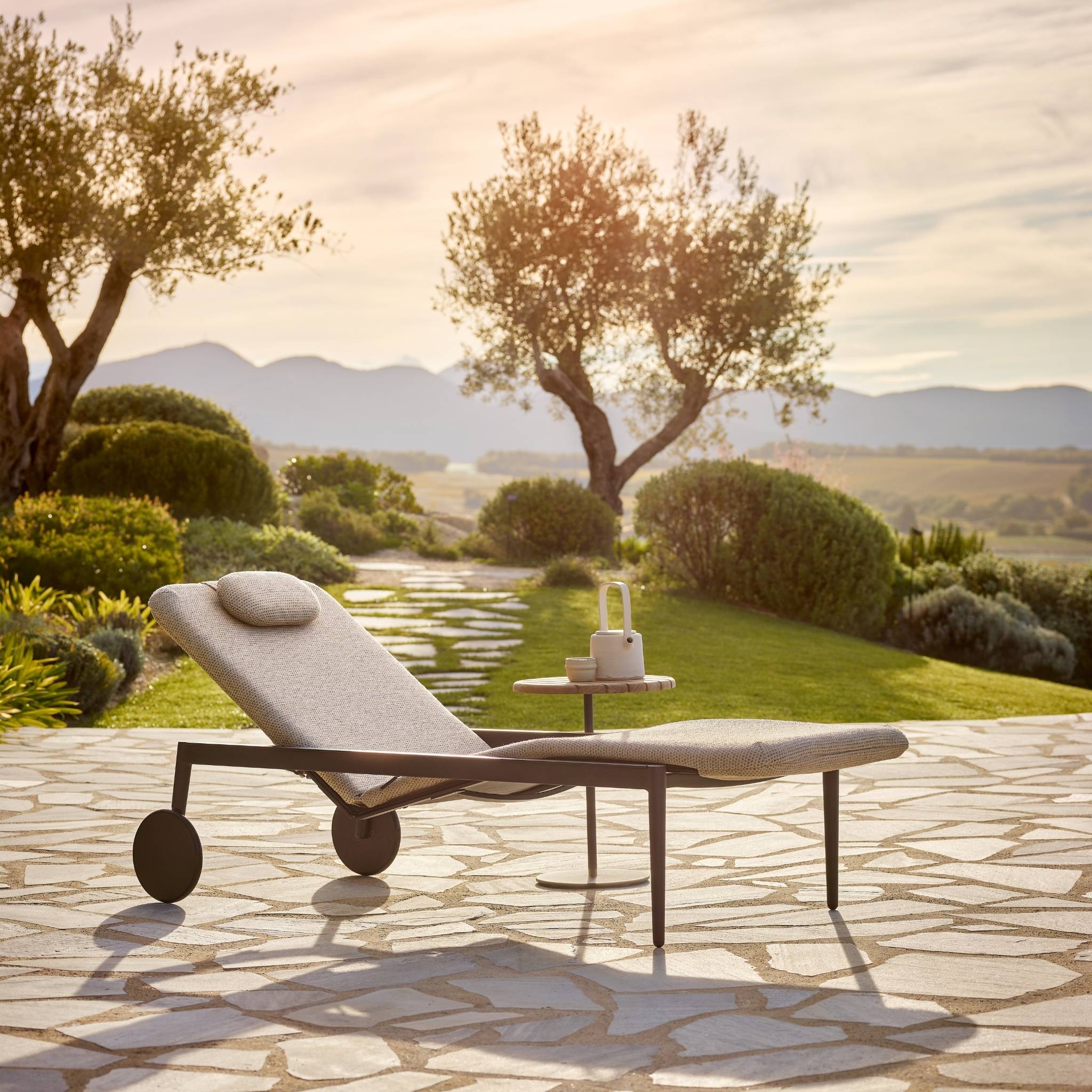 Royal Botania Styletto sun lounger in evening sun