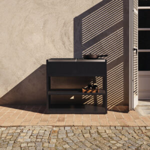 Image of Roshults Essentials charcoal barbecue in Beluga black stainless steel